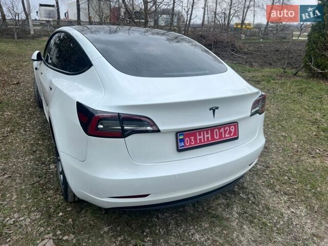 Білий Тесла Модель 3, об'ємом двигуна 0 л та пробігом 86 тис. км за 15800 $, фото 6 на Automoto.ua