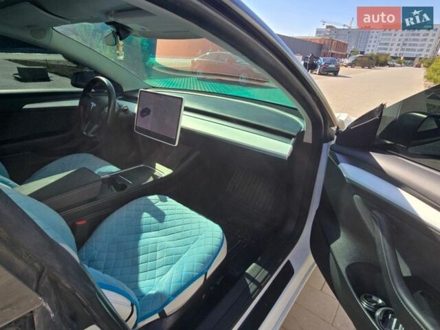 Белый Тесла Модель 3, объемом двигателя 0 л и пробегом 112 тыс. км за 16500 $, фото 15 на Automoto.ua