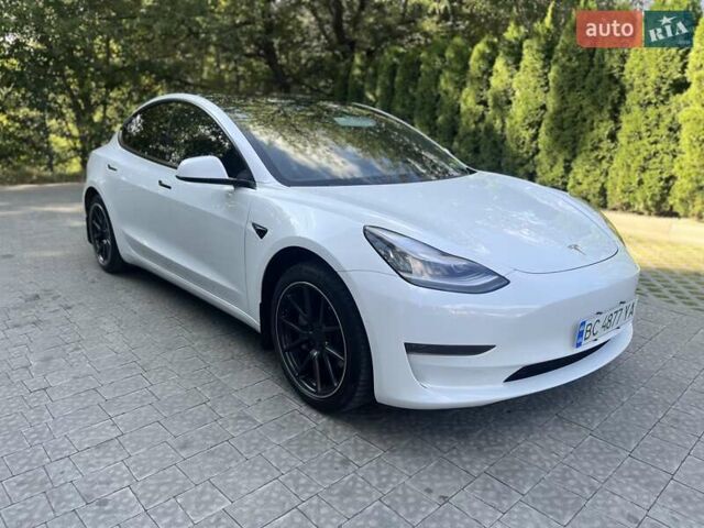 Білий Тесла Модель 3, об'ємом двигуна 0 л та пробігом 140 тис. км за 20700 $, фото 11 на Automoto.ua