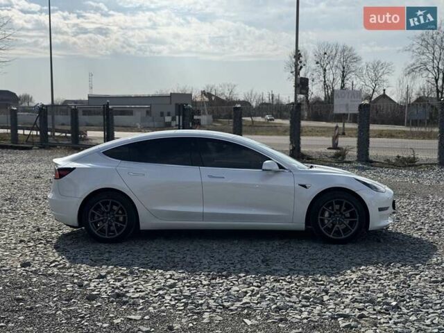 Белый Тесла Модель 3, объемом двигателя 0 л и пробегом 130 тыс. км за 17950 $, фото 14 на Automoto.ua