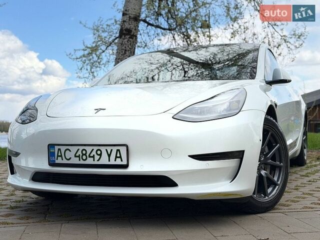 Белый Тесла Модель 3, объемом двигателя 0 л и пробегом 90 тыс. км за 19500 $, фото 13 на Automoto.ua