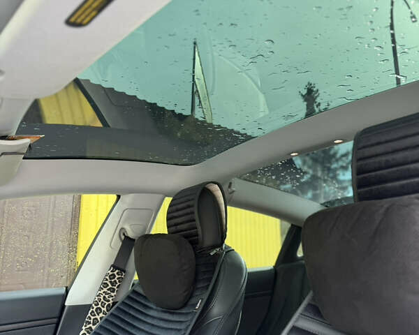 Белый Тесла Модель 3, объемом двигателя 0 л и пробегом 115 тыс. км за 15200 $, фото 4 на Automoto.ua