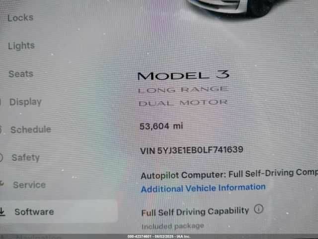 Белый Тесла Модель 3, объемом двигателя 0 л и пробегом 53 тыс. км за 5500 $, фото 6 на Automoto.ua