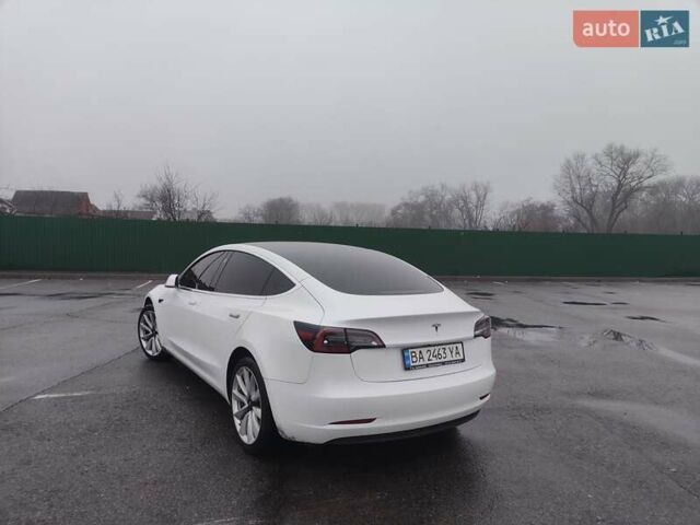 Білий Тесла Модель 3, об'ємом двигуна 0 л та пробігом 108 тис. км за 17000 $, фото 8 на Automoto.ua