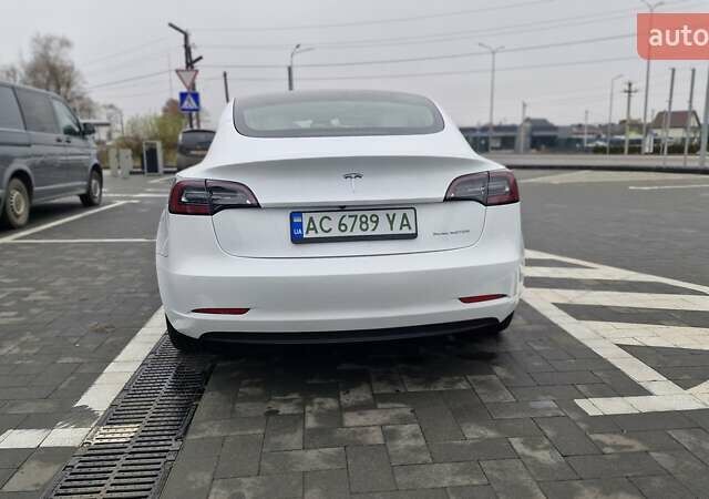Белый Тесла Модель 3, объемом двигателя 0 л и пробегом 93 тыс. км за 16800 $, фото 3 на Automoto.ua