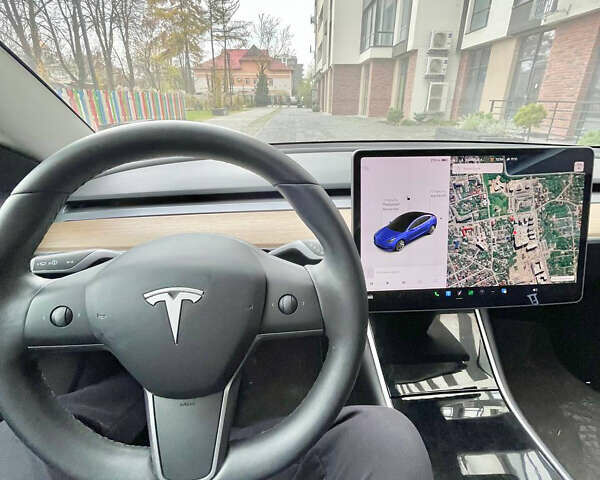Білий Тесла Модель 3, об'ємом двигуна 0 л та пробігом 87 тис. км за 16500 $, фото 22 на Automoto.ua