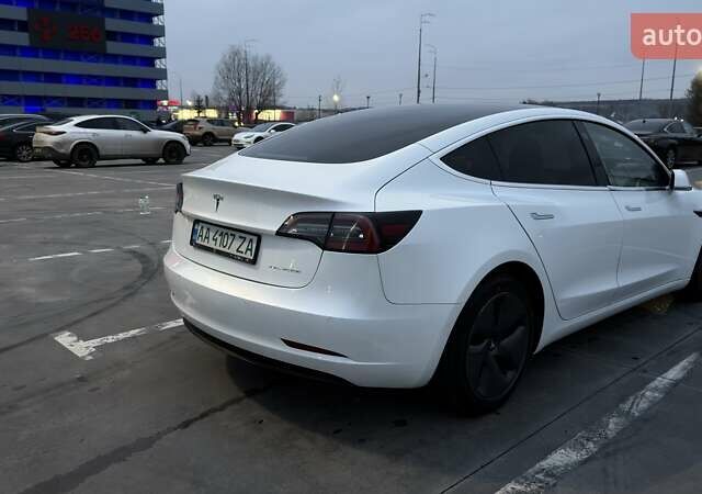Білий Тесла Модель 3, об'ємом двигуна 0 л та пробігом 160 тис. км за 16000 $, фото 16 на Automoto.ua
