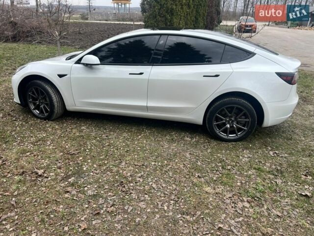 Білий Тесла Модель 3, об'ємом двигуна 0 л та пробігом 86 тис. км за 15800 $, фото 8 на Automoto.ua