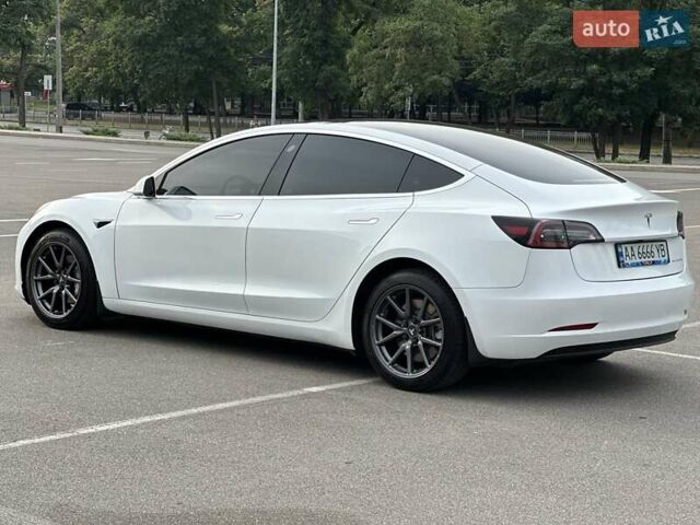 Білий Тесла Модель 3, об'ємом двигуна 0 л та пробігом 59 тис. км за 22500 $, фото 23 на Automoto.ua