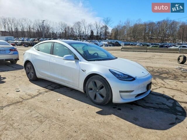 Білий Тесла Модель 3, об'ємом двигуна 0 л та пробігом 93 тис. км за 5500 $, фото 9 на Automoto.ua