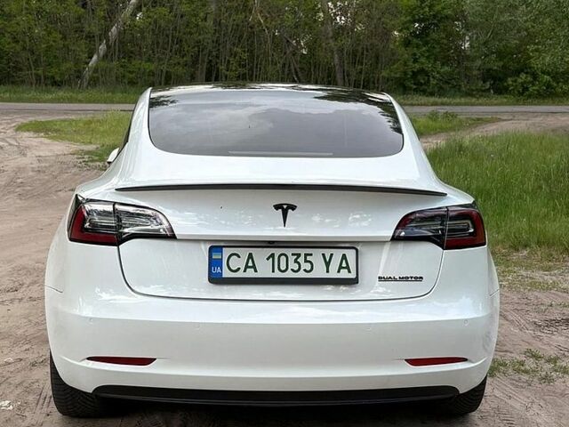 Білий Тесла Модель 3, об'ємом двигуна 0 л та пробігом 152 тис. км за 21900 $, фото 5 на Automoto.ua