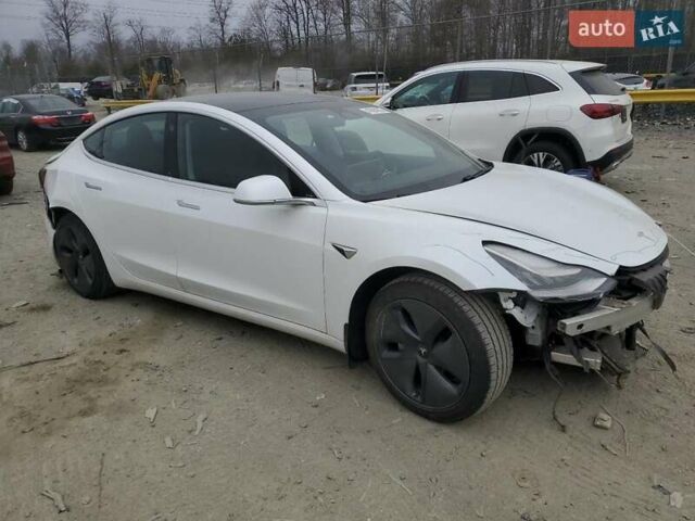 Белый Тесла Модель 3, объемом двигателя 0 л и пробегом 92 тыс. км за 2850 $, фото 3 на Automoto.ua