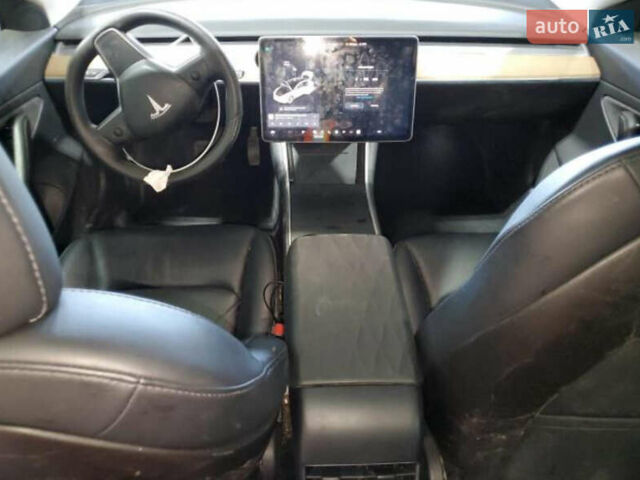 Белый Тесла Модель 3, объемом двигателя 0 л и пробегом 190 тыс. км за 11500 $, фото 7 на Automoto.ua