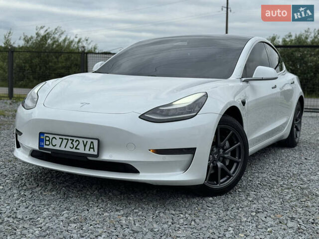 Білий Тесла Модель 3, об'ємом двигуна 0 л та пробігом 120 тис. км за 17500 $, фото 14 на Automoto.ua