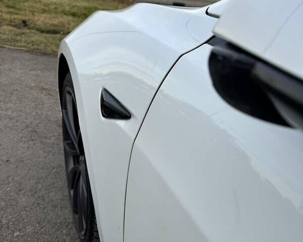 Білий Тесла Модель 3, об'ємом двигуна 0 л та пробігом 116 тис. км за 22000 $, фото 11 на Automoto.ua