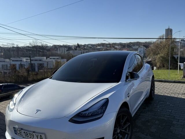 Білий Тесла Модель 3, об'ємом двигуна 0 л та пробігом 103 тис. км за 20000 $, фото 2 на Automoto.ua