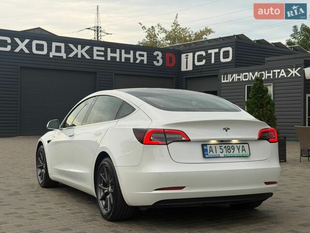 Белый Тесла Модель 3, объемом двигателя 0 л и пробегом 70 тыс. км за 16200 $, фото 6 на Automoto.ua