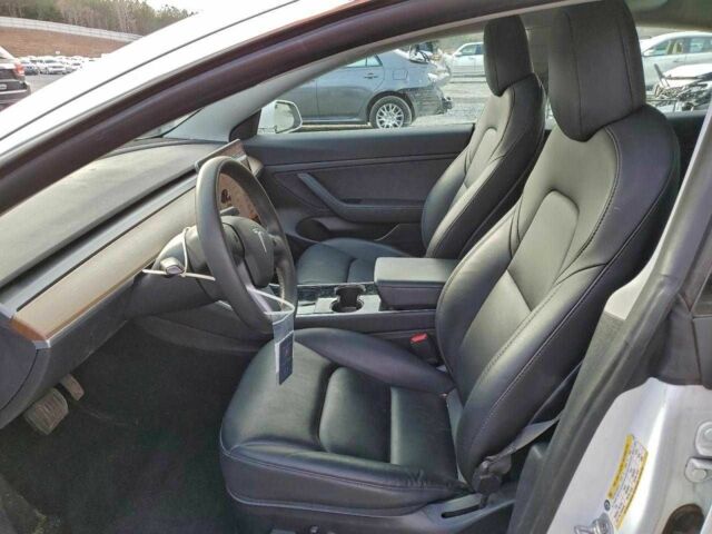 Белый Тесла Модель 3, объемом двигателя 0 л и пробегом 72 тыс. км за 4000 $, фото 6 на Automoto.ua