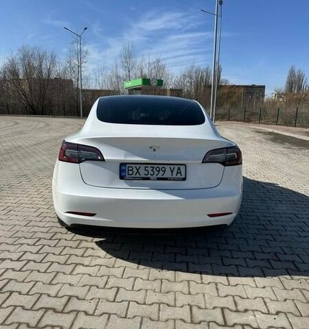 Белый Тесла Модель 3, объемом двигателя 0 л и пробегом 262 тыс. км за 12600 $, фото 8 на Automoto.ua