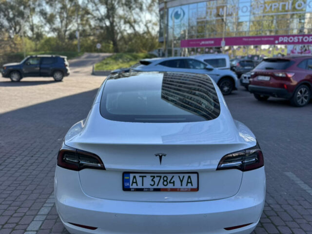 Білий Тесла Модель 3, об'ємом двигуна 0 л та пробігом 86 тис. км за 21500 $, фото 10 на Automoto.ua