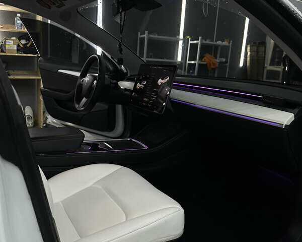 Тесла Модель 3 2021 у Львові на Automoto.ua Білий Тесла Модель 3, об'ємом двигуна 0 л та пробігом 109 тис. км за 25000 $, фото 8 на Automoto.ua