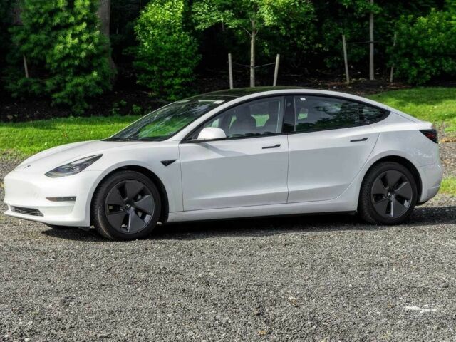 Білий Тесла Модель 3, об'ємом двигуна 0 л та пробігом 30 тис. км за 9000 $, фото 3 на Automoto.ua