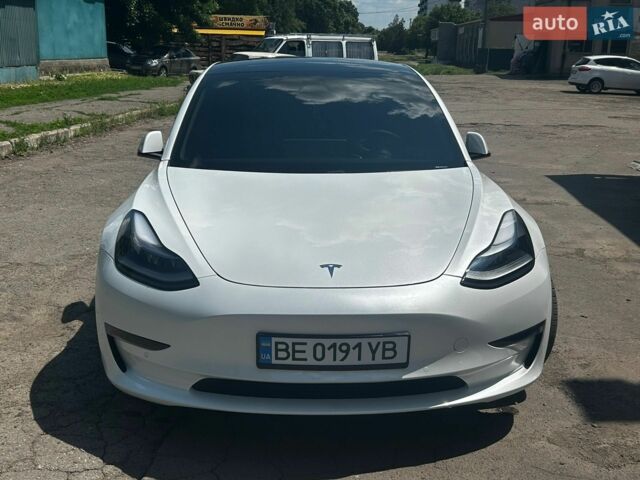 Белый Тесла Модель 3, объемом двигателя 0 л и пробегом 59 тыс. км за 20900 $, фото 10 на Automoto.ua