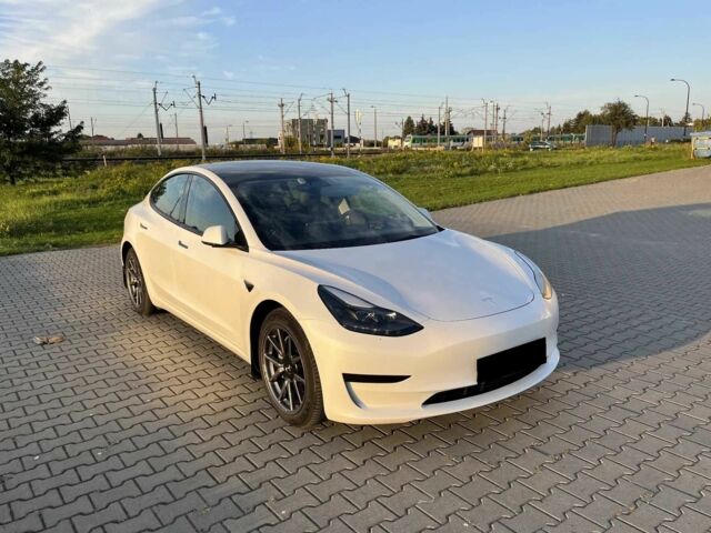 Білий Тесла Модель 3, об'ємом двигуна 0 л та пробігом 80 тис. км за 11000 $, фото 1 на Automoto.ua