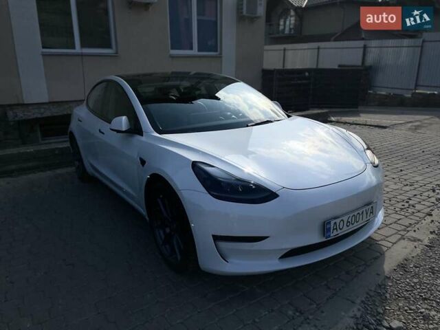 Белый Тесла Модель 3, объемом двигателя 0 л и пробегом 152 тыс. км за 20700 $, фото 6 на Automoto.ua