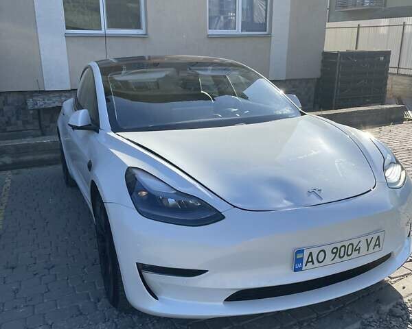 Білий Тесла Модель 3, об'ємом двигуна 0 л та пробігом 79 тис. км за 22400 $, фото 5 на Automoto.ua