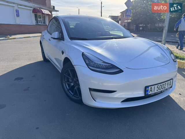 Белый Тесла Модель 3, объемом двигателя 0 л и пробегом 70 тыс. км за 19800 $, фото 1 на Automoto.ua