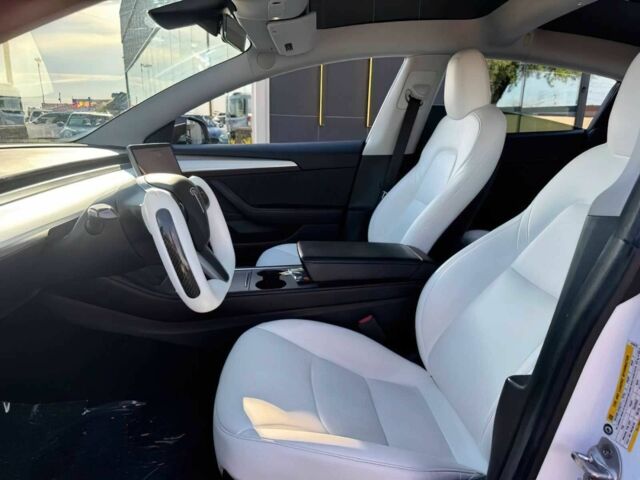 Білий Тесла Модель 3, об'ємом двигуна 0 л та пробігом 18 тис. км за 7903 $, фото 9 на Automoto.ua