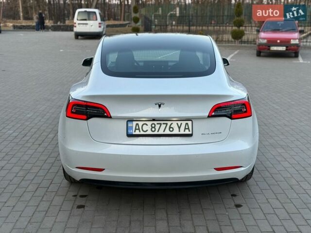 Белый Тесла Модель 3, объемом двигателя 0 л и пробегом 114 тыс. км за 20900 $, фото 12 на Automoto.ua