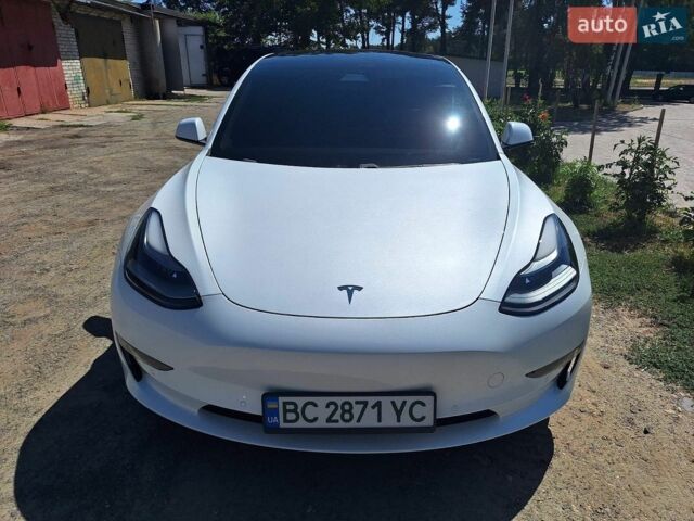 Белый Тесла Модель 3, объемом двигателя 0 л и пробегом 117 тыс. км за 22500 $, фото 25 на Automoto.ua