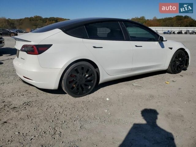 Белый Тесла Модель 3, объемом двигателя 0 л и пробегом 69 тыс. км за 5900 $, фото 2 на Automoto.ua