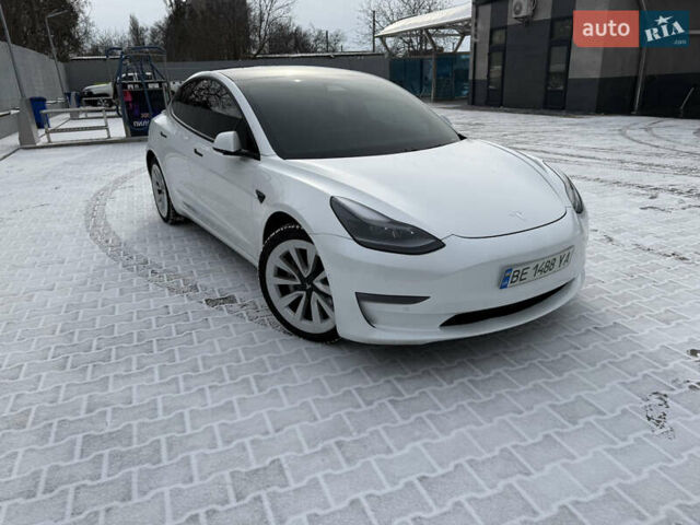 Белый Тесла Модель 3, объемом двигателя 0 л и пробегом 260 тыс. км за 19900 $, фото 1 на Automoto.ua