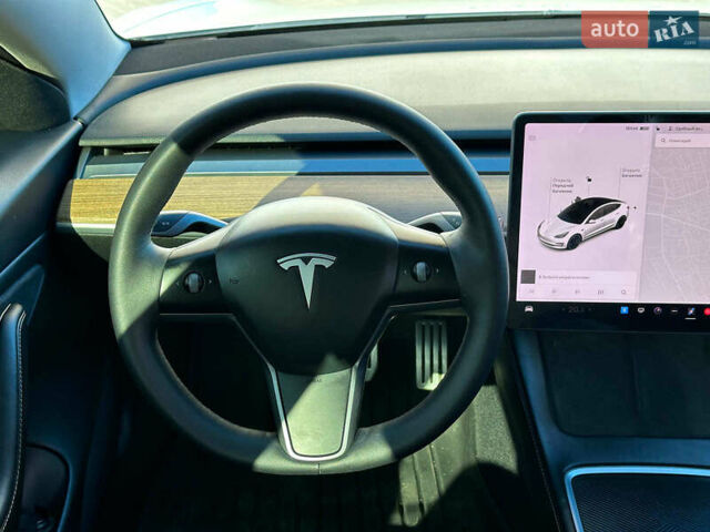 Білий Тесла Модель 3, об'ємом двигуна 0 л та пробігом 70 тис. км за 22340 $, фото 18 на Automoto.ua