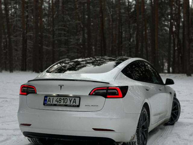 Білий Тесла Модель 3, об'ємом двигуна 0 л та пробігом 9 тис. км за 26000 $, фото 8 на Automoto.ua