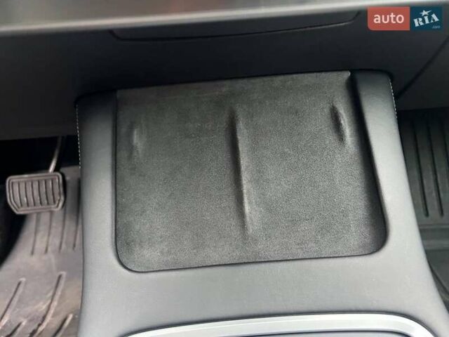 Білий Тесла Модель 3, об'ємом двигуна 0 л та пробігом 154 тис. км за 13999 $, фото 37 на Automoto.ua