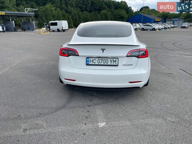 Белый Тесла Модель 3, объемом двигателя 0 л и пробегом 89 тыс. км за 20500 $, фото 1 на Automoto.ua