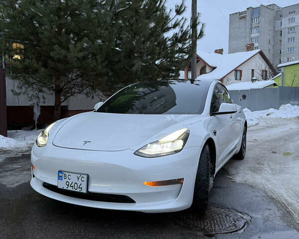 Білий Тесла Модель 3, об'ємом двигуна 0 л та пробігом 131 тис. км за 19000 $, фото 6 на Automoto.ua
