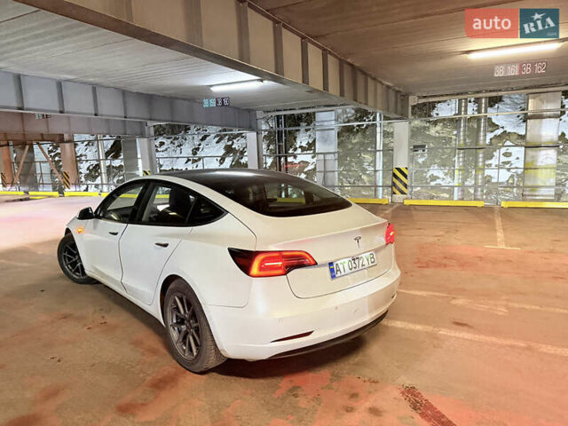 Білий Тесла Модель 3, об'ємом двигуна 0 л та пробігом 87 тис. км за 17450 $, фото 11 на Automoto.ua