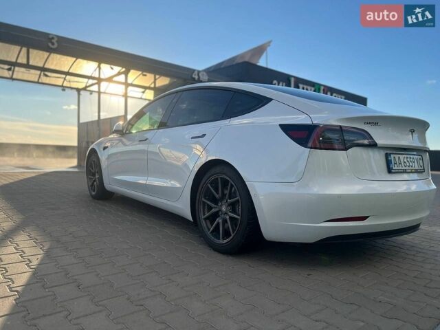 Белый Тесла Модель 3, объемом двигателя 0 л и пробегом 129 тыс. км за 17900 $, фото 16 на Automoto.ua