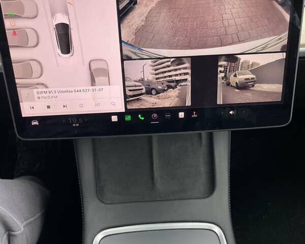 Белый Тесла Модель 3, объемом двигателя 0 л и пробегом 145 тыс. км за 20500 $, фото 18 на Automoto.ua