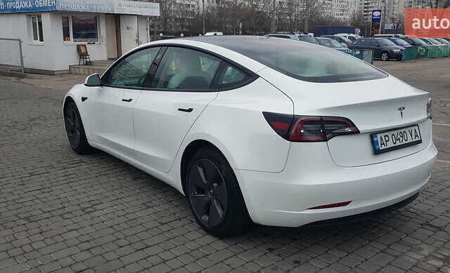 Белый Тесла Модель 3, объемом двигателя 0 л и пробегом 26 тыс. км за 23500 $, фото 3 на Automoto.ua