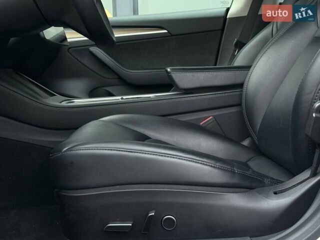 Білий Тесла Модель 3, об'ємом двигуна 0 л та пробігом 185 тис. км за 13900 $, фото 23 на Automoto.ua