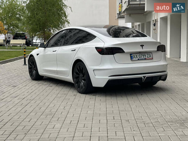 Тесла Модель 3 2021 у Дніпро (Дніпропетровську) на Automoto.ua Білий Тесла Модель 3, об'ємом двигуна 0 л та пробігом 37 тис. км за 18900 $, фото 5 на Automoto.ua
