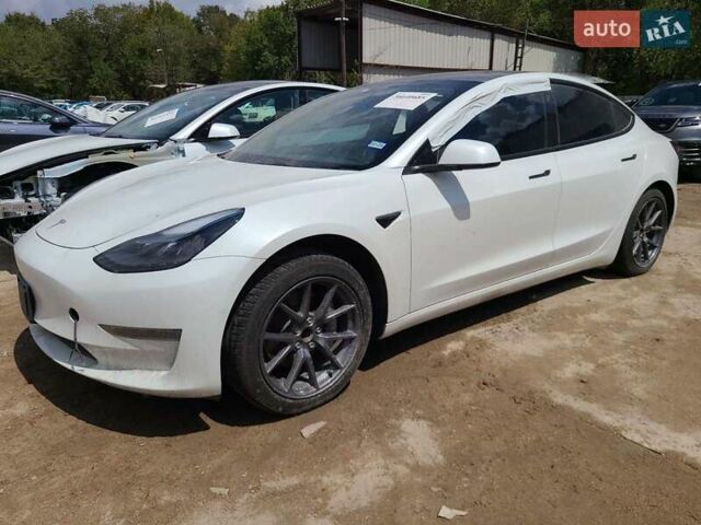 Белый Тесла Модель 3, объемом двигателя 0 л и пробегом 27 тыс. км за 19750 $, фото 1 на Automoto.ua