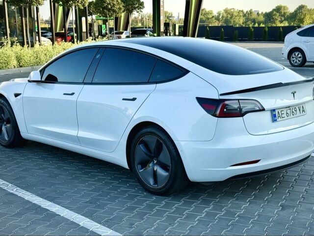 Білий Тесла Модель 3, об'ємом двигуна 0 л та пробігом 188 тис. км за 16999 $, фото 10 на Automoto.ua