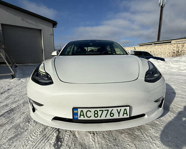 Білий Тесла Модель 3, об'ємом двигуна 0 л та пробігом 114 тис. км за 19500 $, фото 29 на Automoto.ua